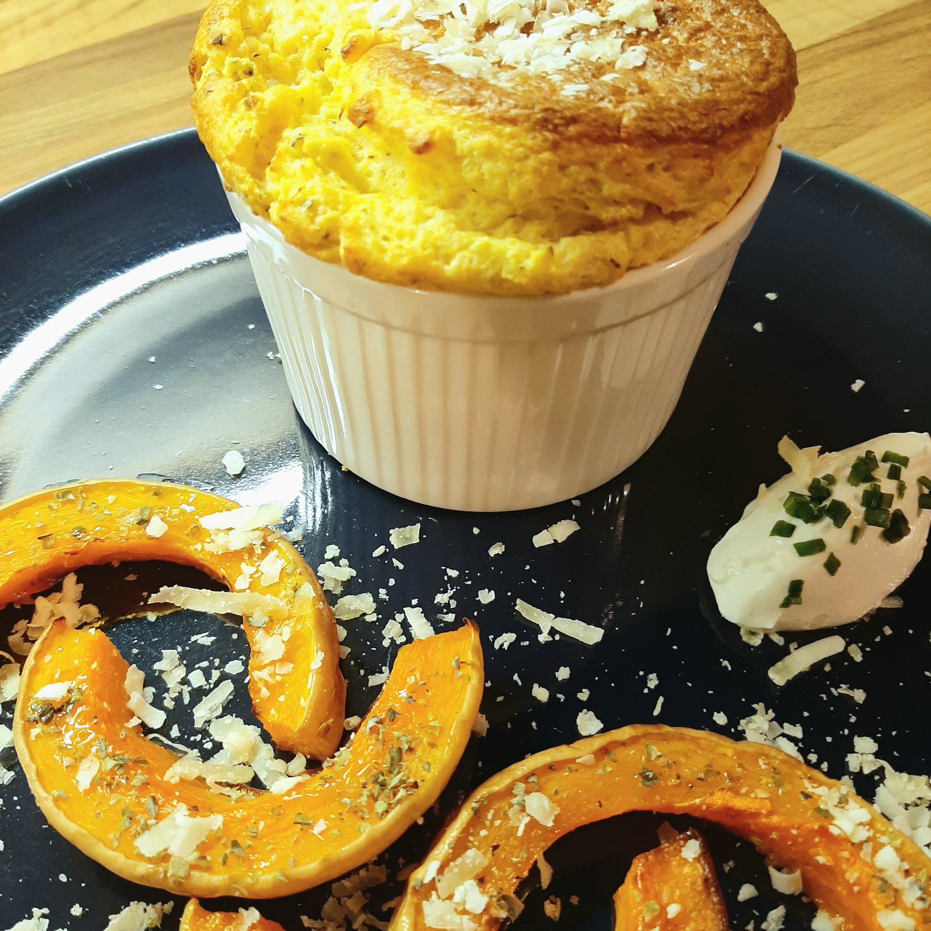 Soufflé aus Butternut und Parmesan