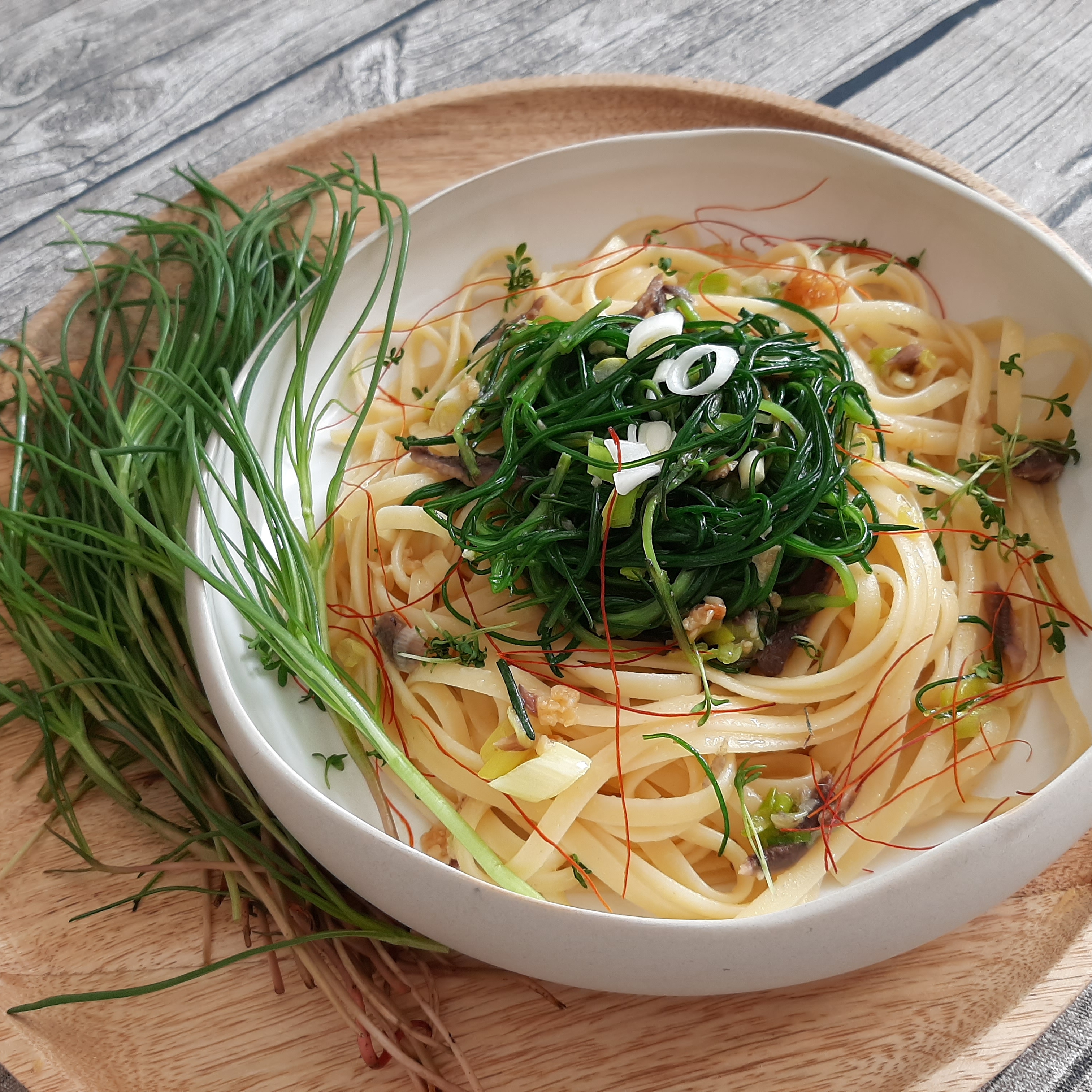 Spaghetti, Mönchsbart, Sardellen